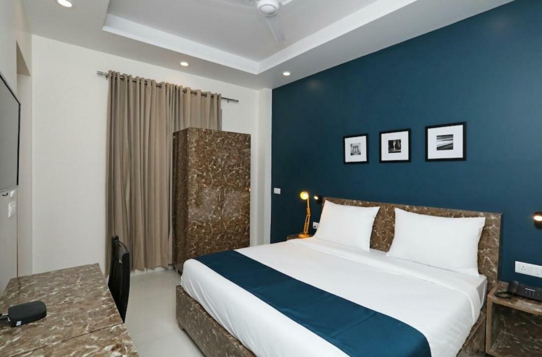 Hotel Galaxy Inn Gurgaon Exterior foto